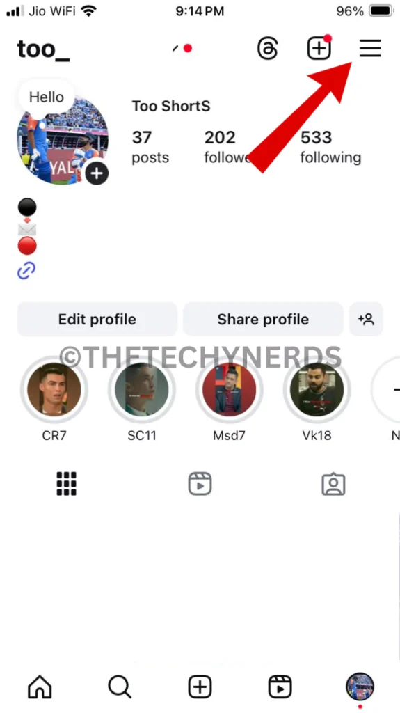 Make account private to hide Notes from someone on Instagram